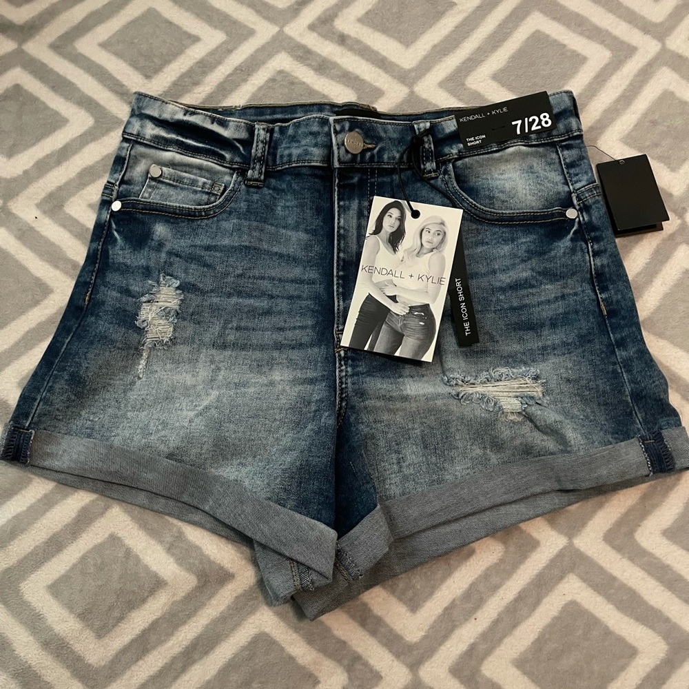 NWT Kendall & Kylie Icon Shorts